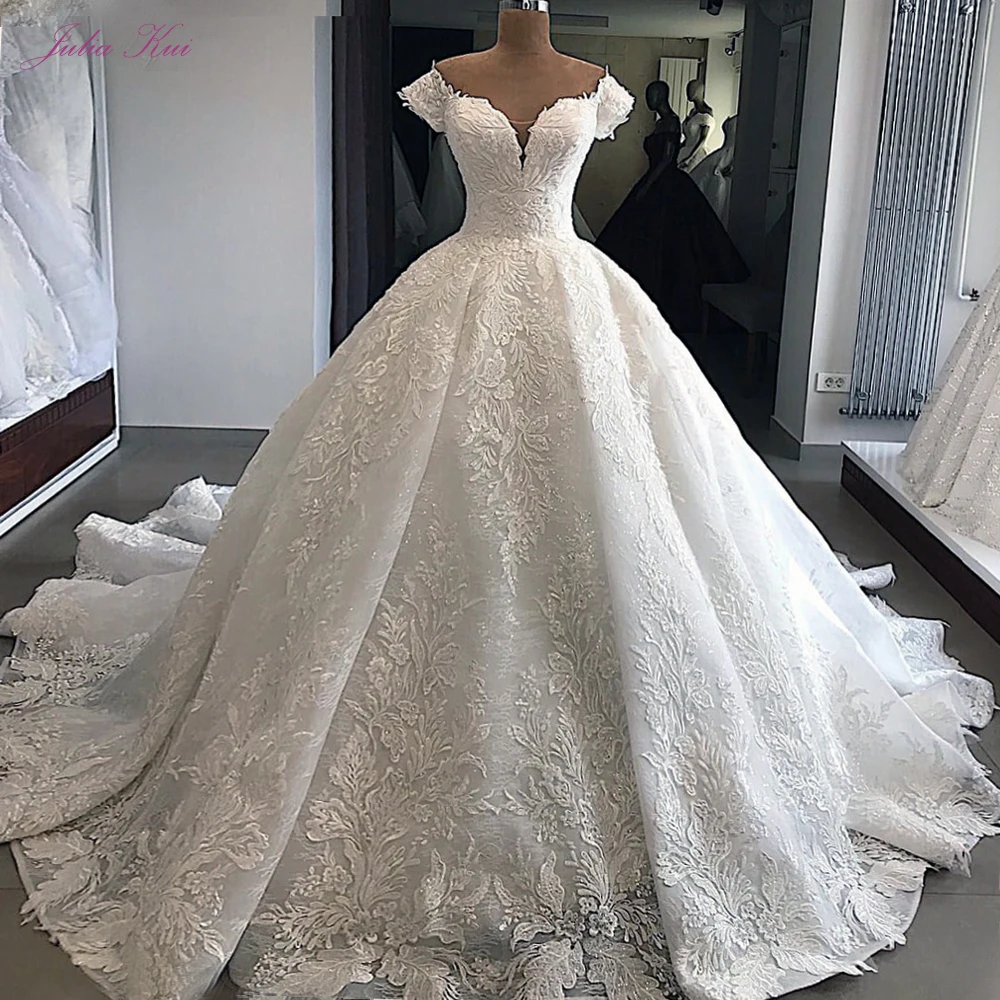 Top Trends: Julia Kui Sweetheart Neckline Luxury Ball Gown Wedding Dress With Delicate Appliques Off The Shoulder Shoppable Styles