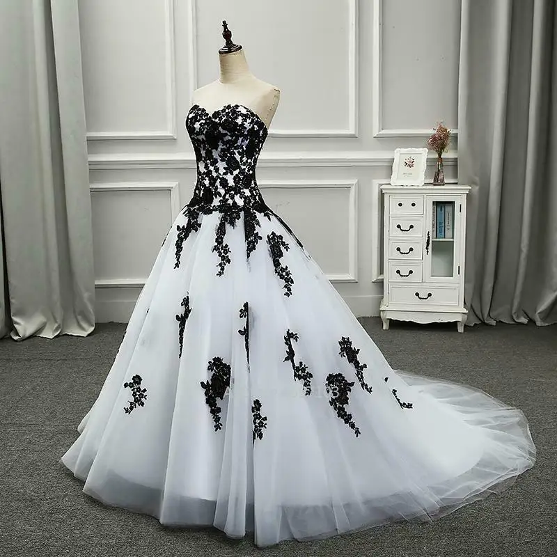 Top Trends: White And Black A Line Wedding Dresses Strapless Sleeveless Applique Floor Length Bridal Gown Court Train Zipper Back Shoppable Styles