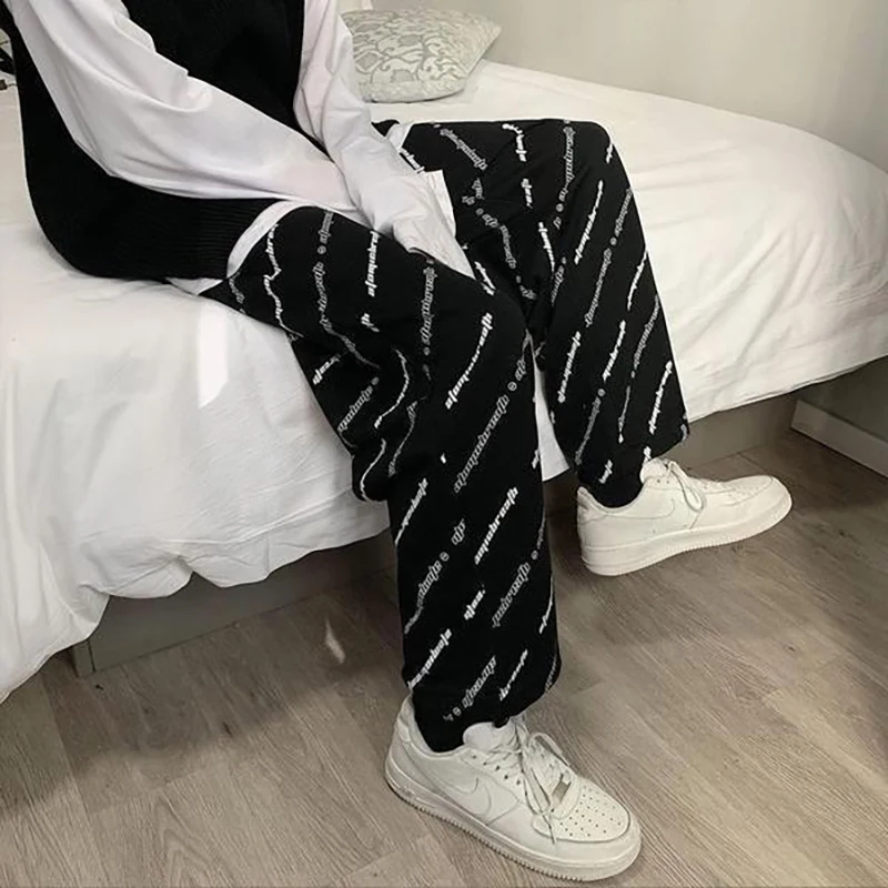 Top Trends: Designer Sweatpants Male Streetwear Wide Leg Oversize Pants Men Casual Joggers Sport Pants Basketball Man 2023 New Y2k Clothes Shoppable Styles - Image 3