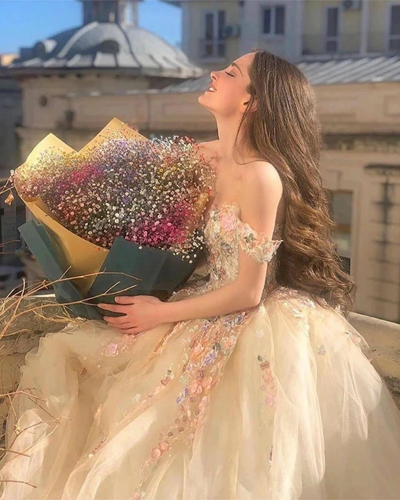 Top Trends: Fairy Ball Gown Princess Prom Dresses Off The Shoulder Sweetheart Floral Appliques Formal Party Dresses Tulle Long Evening Gowns Shoppable Styles