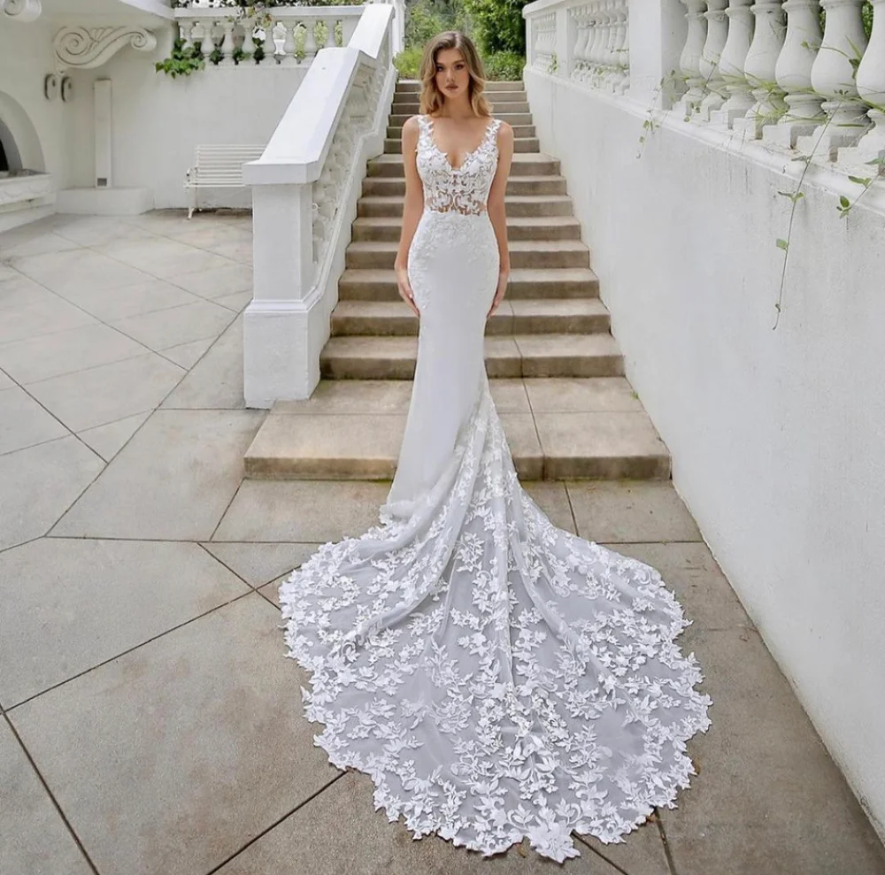 Top Trends: Wedding Dress Mermaid V-Neck Tank Backless Lace Appliques Sequined Tulle Floor Length Sweep Train Gorgeous Bride Gown 2024 Shoppable Styles