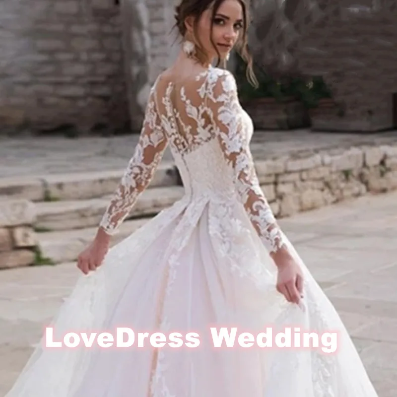 Top Trends: Luxury Pink Long Sleeves Wedding Dress Ball Gown Lace Appliques O-Neck Button Royal Train Bride Gowns Vestido De Novia Princess Shoppable Styles - Image 4