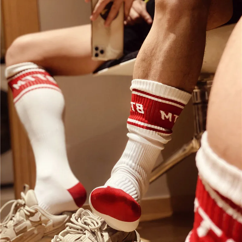 Top Trends: Socks Men Calcetines Skarpetki Calcetines Hombre Nylon Sports Long Tube Football Socks Meias Comfortable Cadeau Homme Socks Shoppable Styles