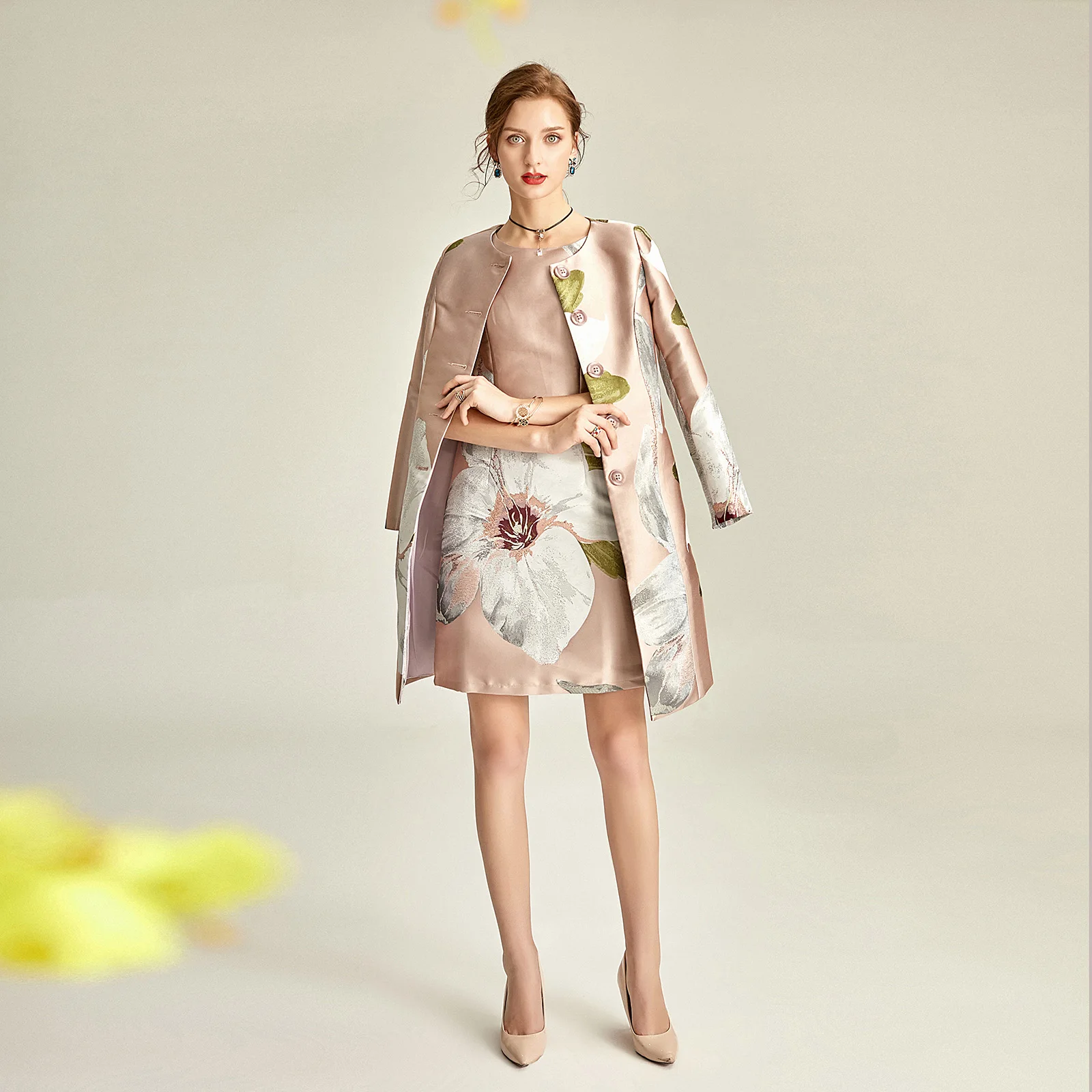 Top Trends: Tailor Shop Custom Made Pink Big Flower Jacquard Weaving Temperament Brocade Long Coat Mother Of The Bride Outfit For Weddings Shoppable Styles