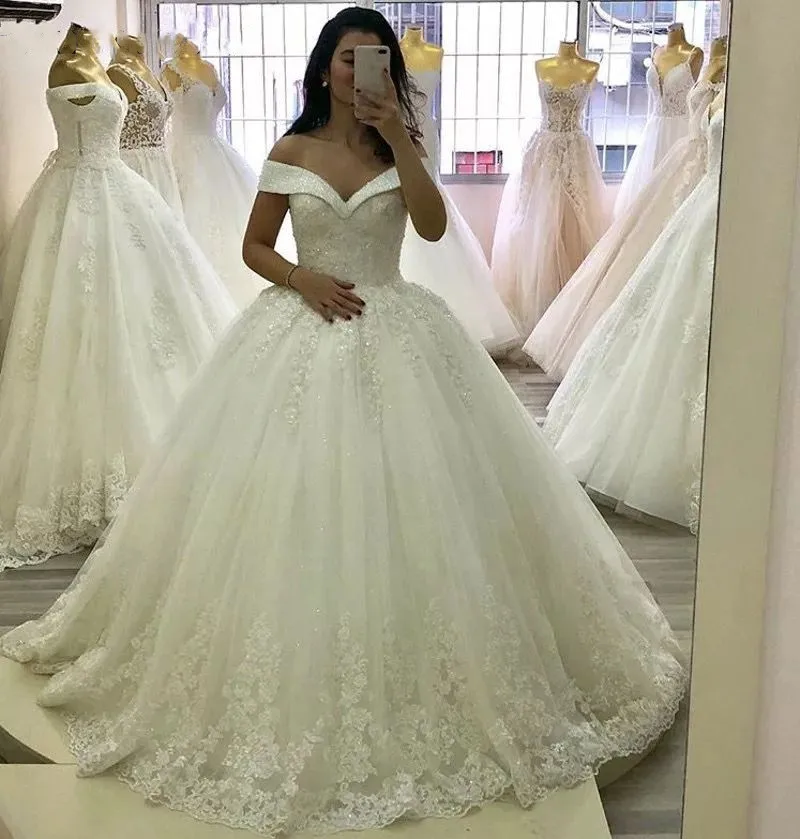 Top Trends: Luxury Crystal Beads Princess Wedding Dresses Lace Applique V Neck Off Shoulder Bridal Gowns With Lace Up Back Vestido De Noiva Shoppable Styles