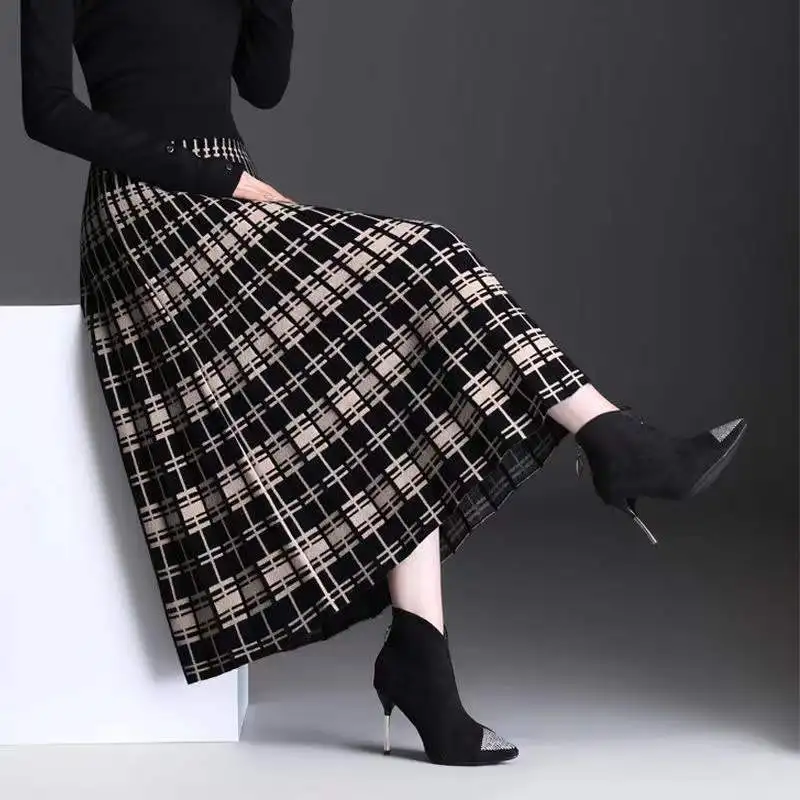 Top Trends: Elegant Vintage Women Long Knitted Pleated Skirt Autumn Winter Korean Fashion High Waist Loose Midi A-line Casual Plaid Skirts Shoppable Styles