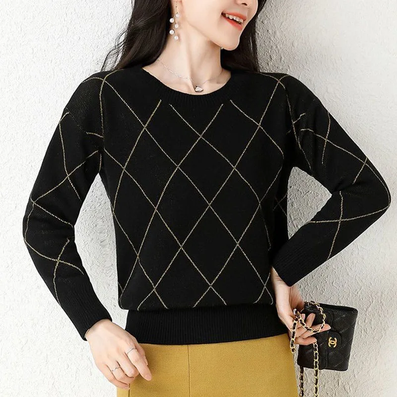 Top Trends: New Autumn And Winter Fashion Round Neck Fashion Square Versatile Short Loose And Age Reducing Style Women&#039;s Long Sleeve Sweater Shoppable Styles