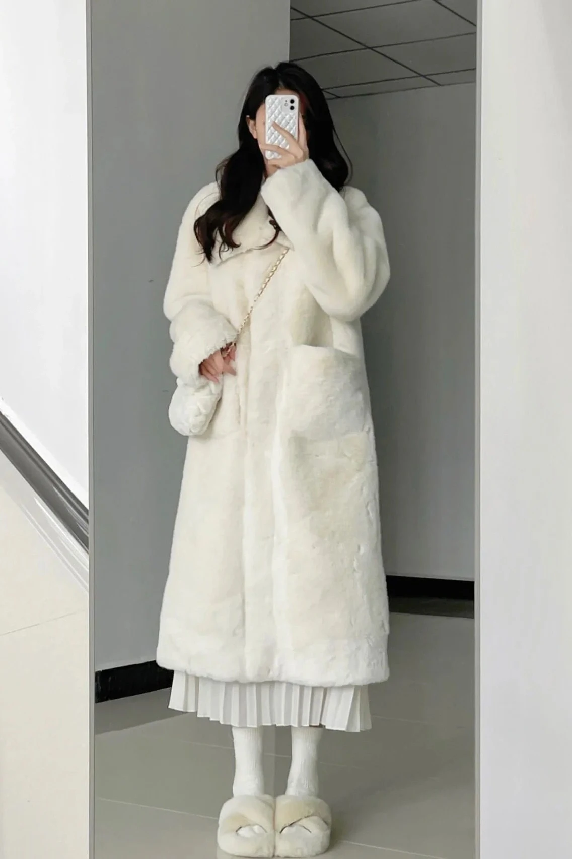 Top Trends: 2022 New Women Winter Faux Fur Coat Long Fur Coats Thick Warm Female Plush Plus Size Loose OverCoat Shoppable Styles