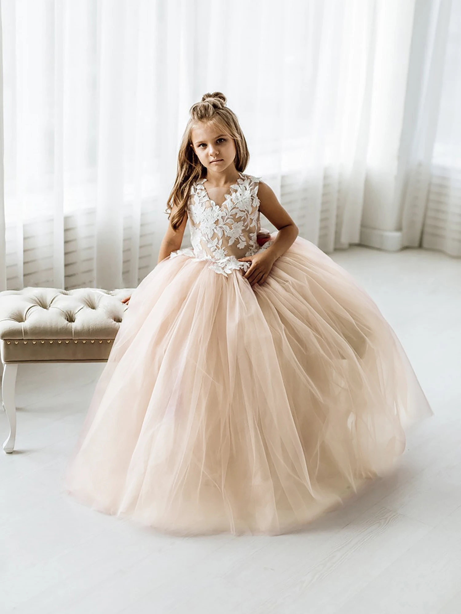 Top Trends: Lovely Kid Lace Ball Gown Flower Girl Dresses 2024 Bow Tie Back Tulle Princess Vestidos Para Niñas Party Dress For Wedding Shoppable Styles - Image 4