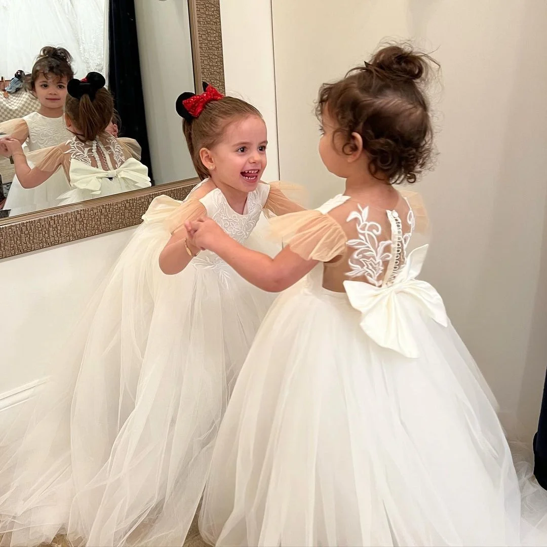 Top Trends: BABYONLINE Flower Girl Dresses Lace Appqulies Tulle Chanmapgne Sleeveless Wedding Guest For 7Years Kids Floor Length A Line Gown Shoppable Styles