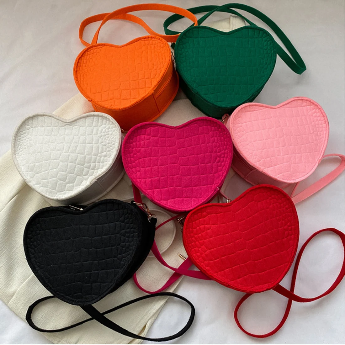 Top Trends: Fashion Love Heart Shape Shoulder Bag Small Handbags Designer Crossbody Bags For Women Solid Felt Handle Bag Shoppable Styles