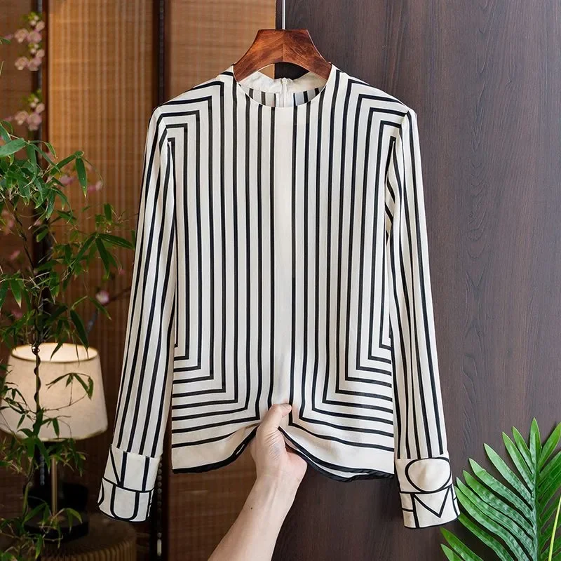 Top Trends: Striped Shirt Women Blouse Long Sleeves Casual Fashion O-Neck Summer Chiffon Zipper Tops Shoppable Styles