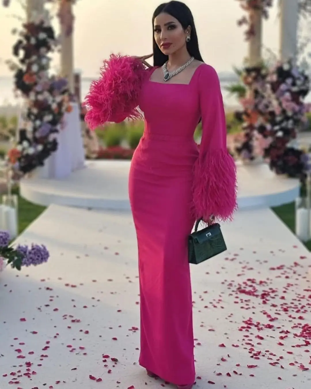 Top Trends: Fuchsia Feathers Long Sleeves Prom Dresses Special Banquet Club Vestidos De Fiesta Formal Party Dress Evening Dress Shoppable Styles