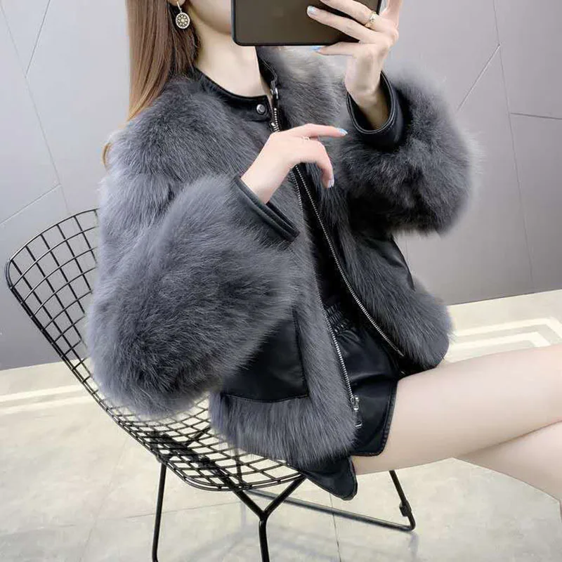 Top Trends: Imitation Fur Coat Women&#039;s 2023 Winter New Korean Edition Faux Fox Fur PU Leather Splice Short Fashion Side Pocket Coat Shoppable Styles