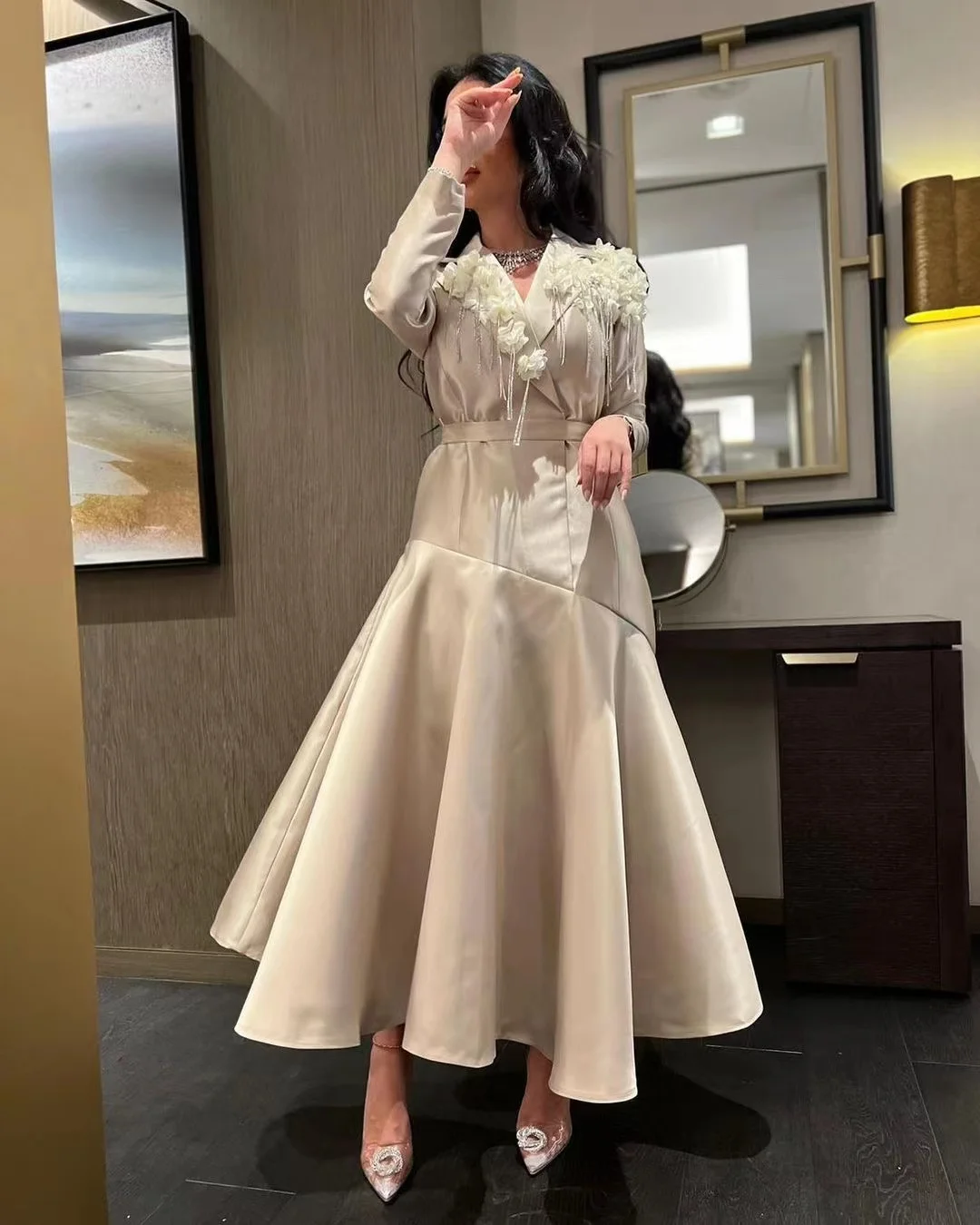 Top Trends: VD Saudi Arabia Women Wear Lapel V Neck Handmade Flowers Prom Dresses Long Sleeves Birthday Party Special Occasion Vestidos Des Shoppable Styles