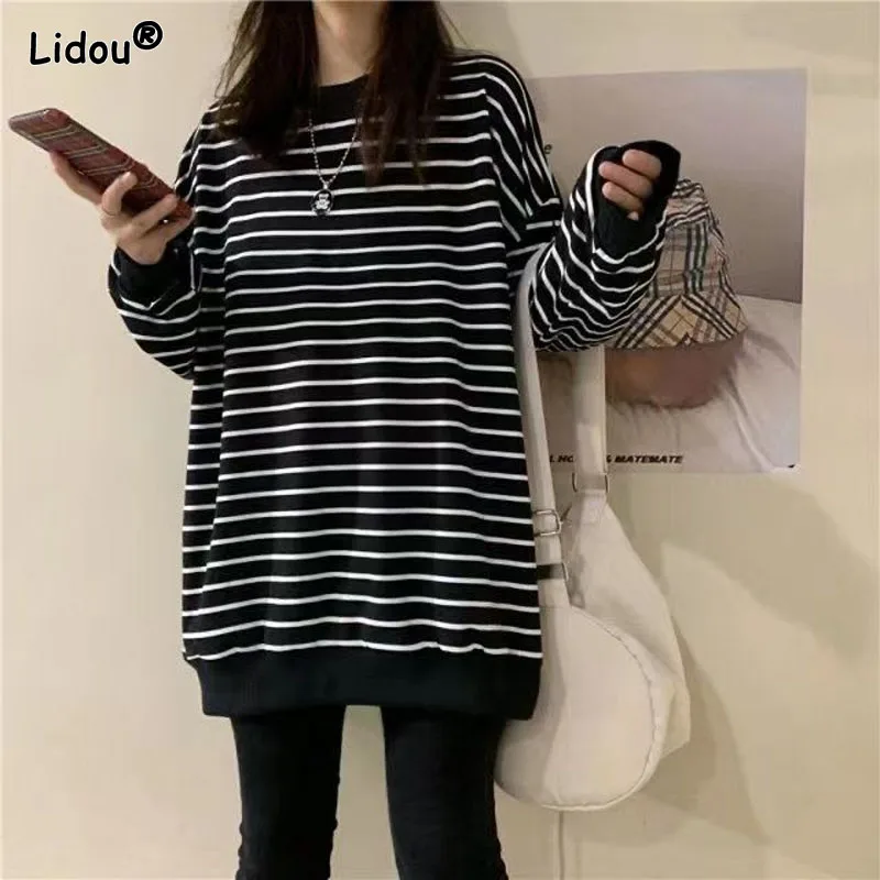 Top Trends: Loose Sweatshirts Plus Size O-Neck Leisure Cotton Women Clothes Batwing Sleeve Striped Printing Slight Strecth Pullover Fashion Shoppable Styles