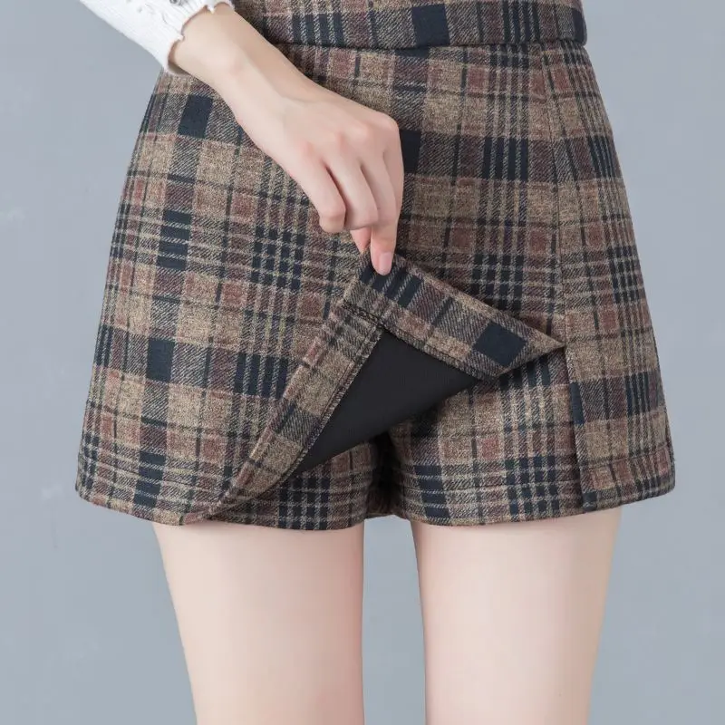 Top Trends: Autumn New Plaid Irregular Shorts Skirts High Waist Zipper Plus Size Split Hem All-match Shorts Elegant Fashion Women Clothing Shoppable Styles