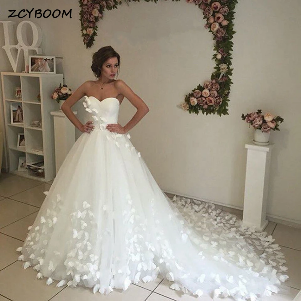 Top Trends: Elegant White Sweetheart Butterfly Decal Wedding Dresses 2023 Floor Length Court Train Tulle Zipper Custom Made Bridal Gown Shoppable Styles