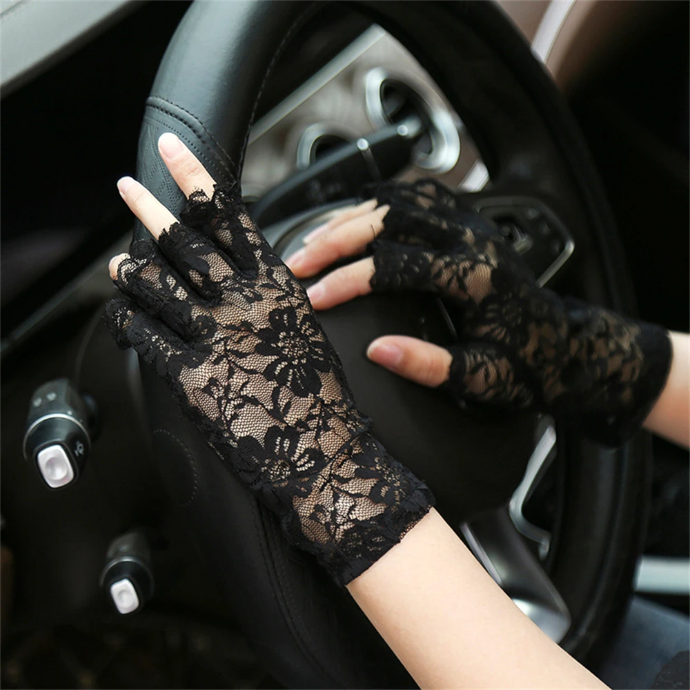 Top Trends: Summer Ladies Short Lace Half-finger Lace Sunscreen Gloves, Bare-finger Wedding Decoration Gloves JT007 Shoppable Styles