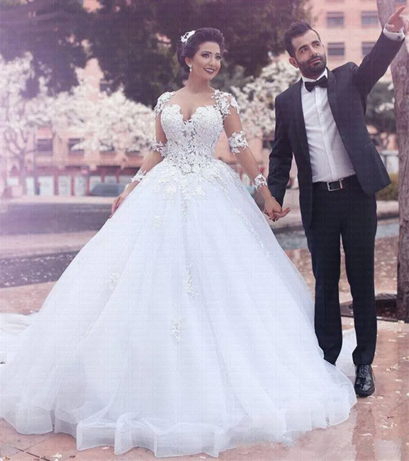 Top Trends: Sheer Neck Lace Appliques A Line Wedding Dresses Plus Size Wedding Gowns 2022 Dubai Middle East Bridal Gowns Saudi Arabian Shoppable Styles