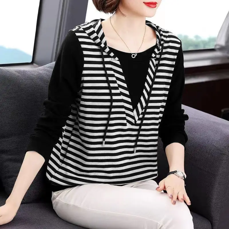 Top Trends: Autumn And Winter New Temperament Commuter Oversize Women's Clothing Drawstring Stripe Long Sleeve Versatile Pullover Hoodie Shoppable Styles - Image 4