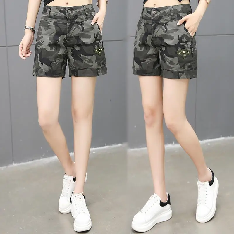 Top Trends: Streetwear Fashion Women Camouflage Shorts Korean Summer New Bottoms Vintage High Waist Big Size Slim Straight Casual Hot Pants Shoppable Styles - Image 3