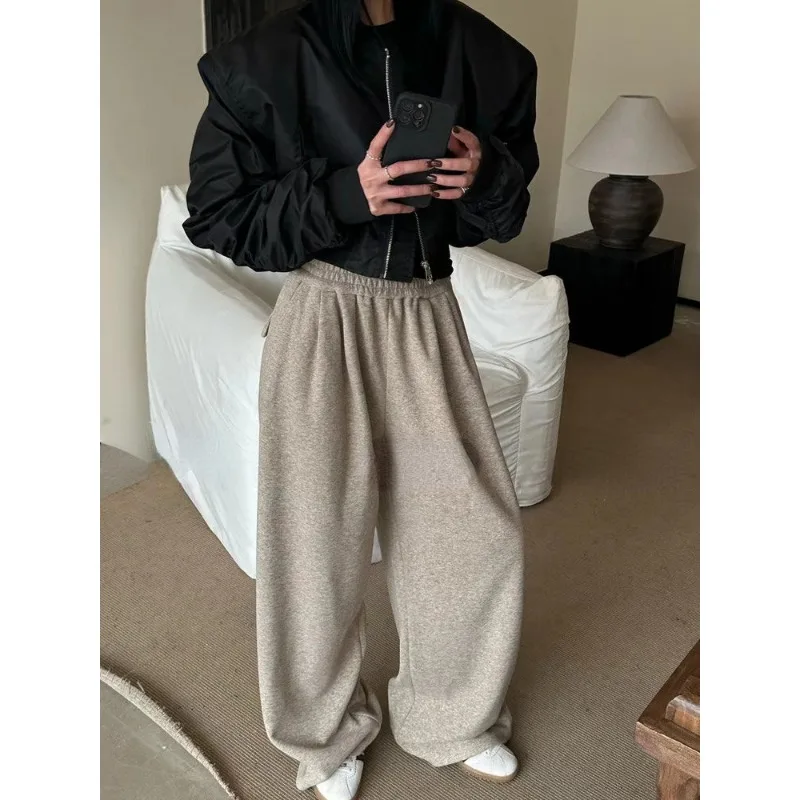 Top Trends: Deeptown Grey Sweatpants Women Baggy Korean Style Oversize Wide Leg Sports Pants Winter Trouser Casual Vintage Harajuku Fashion Shoppable Styles - Image 6