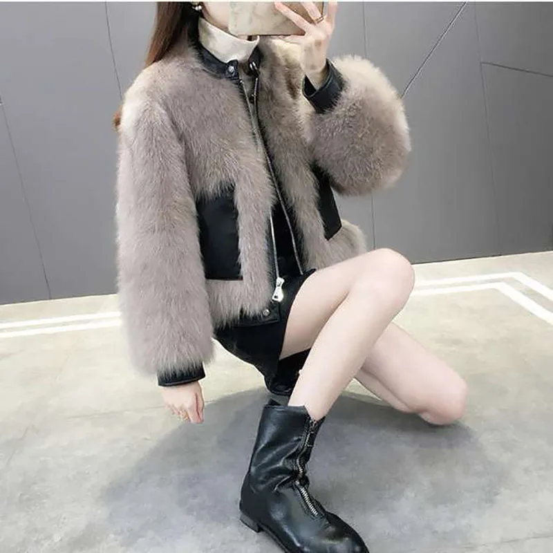 Top Trends: Imitation Fur Coat Women's 2023 Winter New Korean Edition Faux Fox Fur PU Leather Splice Short Fashion Side Pocket Coat Shoppable Styles - Image 2