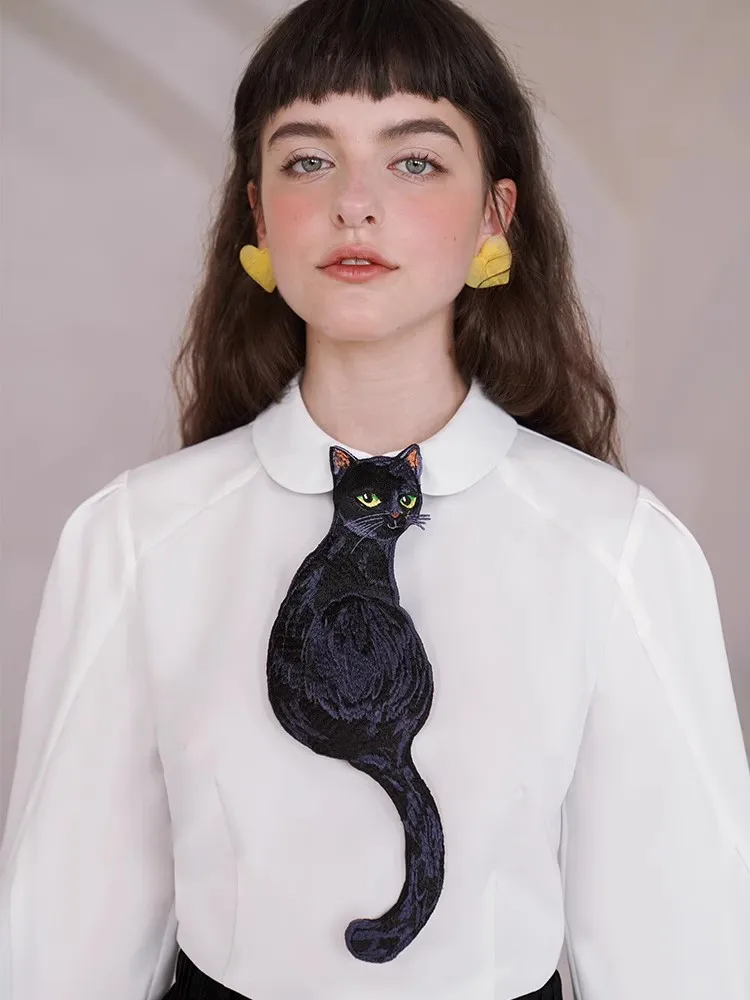 Top Trends: Four Seasons Women Black Cat Embroidered Tie Shoppable Styles