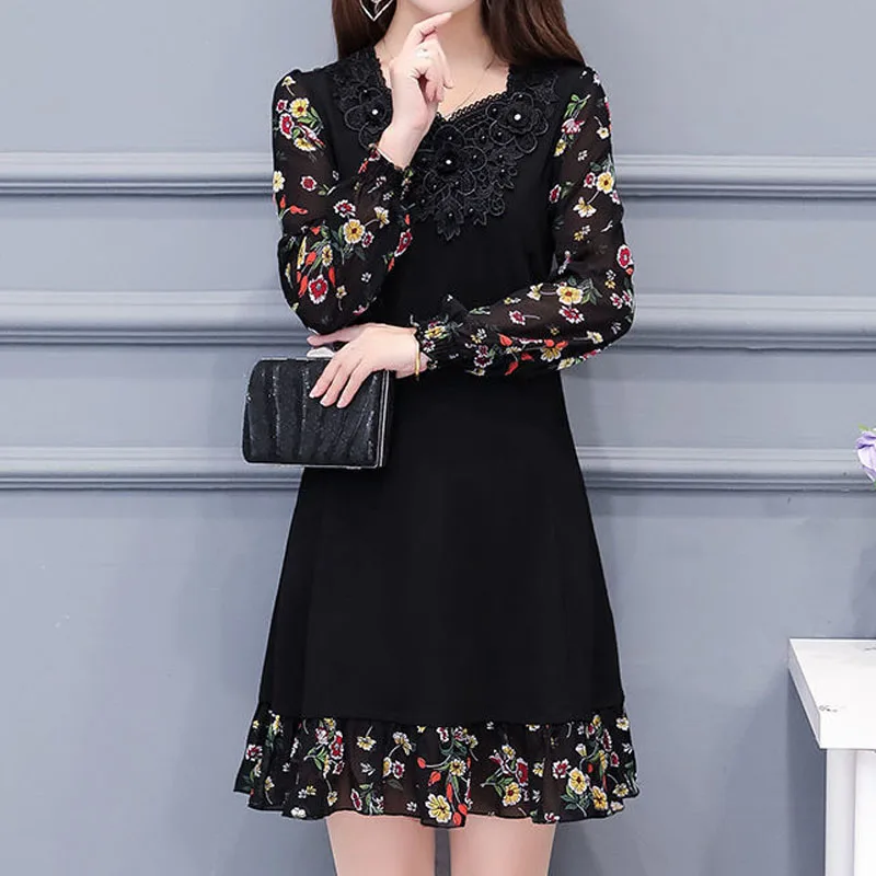 Top Trends: Elegant Fashion Embroidery Beading Round Neck Dress Spring Summer Vintage Women's Clothing Printed Spliced Long Sleeve Dresses Shoppable Styles - Image 3