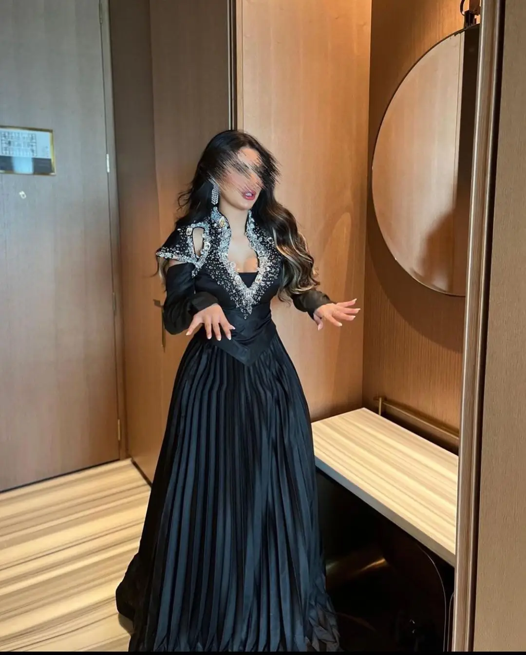 Top Trends: Black Satin Beadings Prom Dresses Long Sleeves Pleated Floor Length Saudi Arabia Women&#039;s Formal Occasion Dress Evening Dress Shoppable Styles