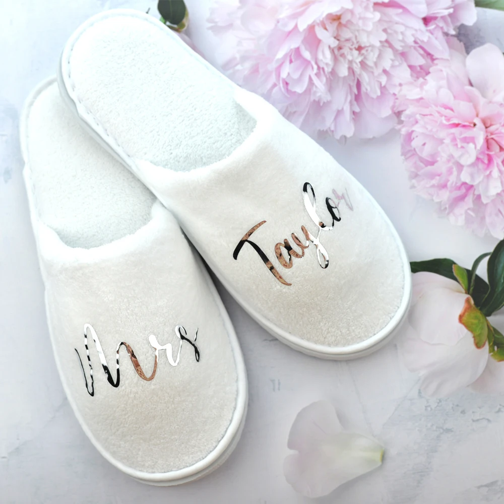 Top Trends: Custom Personalized Wedding Bridesmaid Coral Fleece Disposable Portable Slippers Spa Hotel Indoor House Travel For Guests Shoes Shoppable Styles