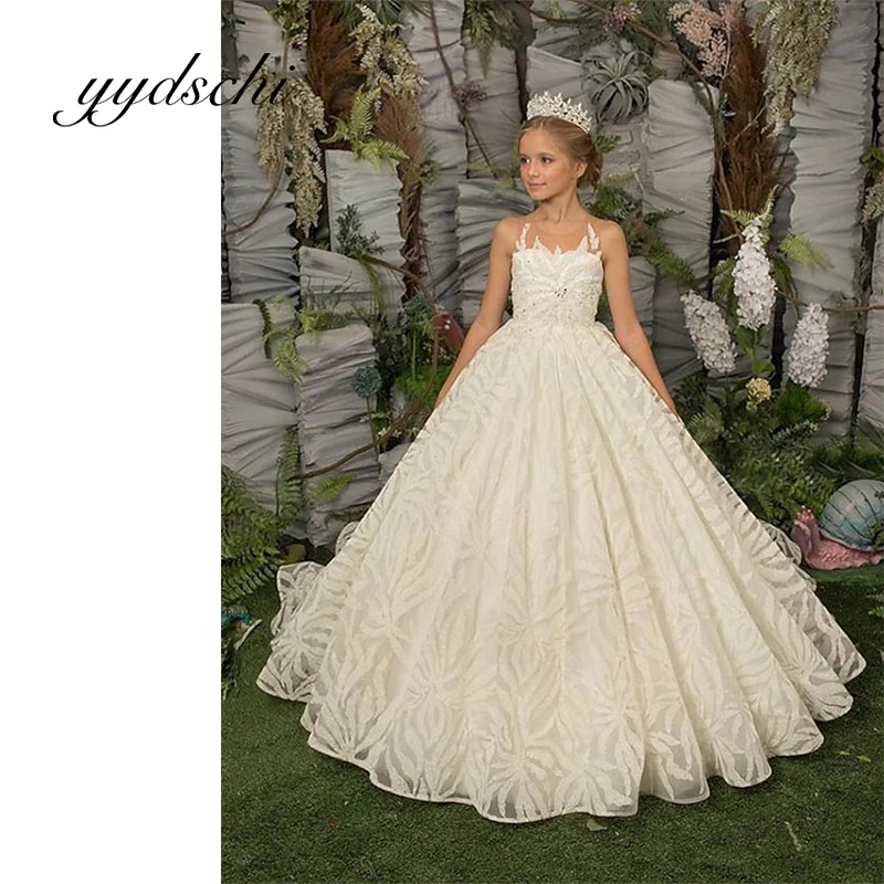 Top Trends: White Ball Gown Chapel Train Flower Girl Dress Lace Tulle Sleeveless Embroidered Party Costume A-Line Princess Prom Dress Shoppable Styles