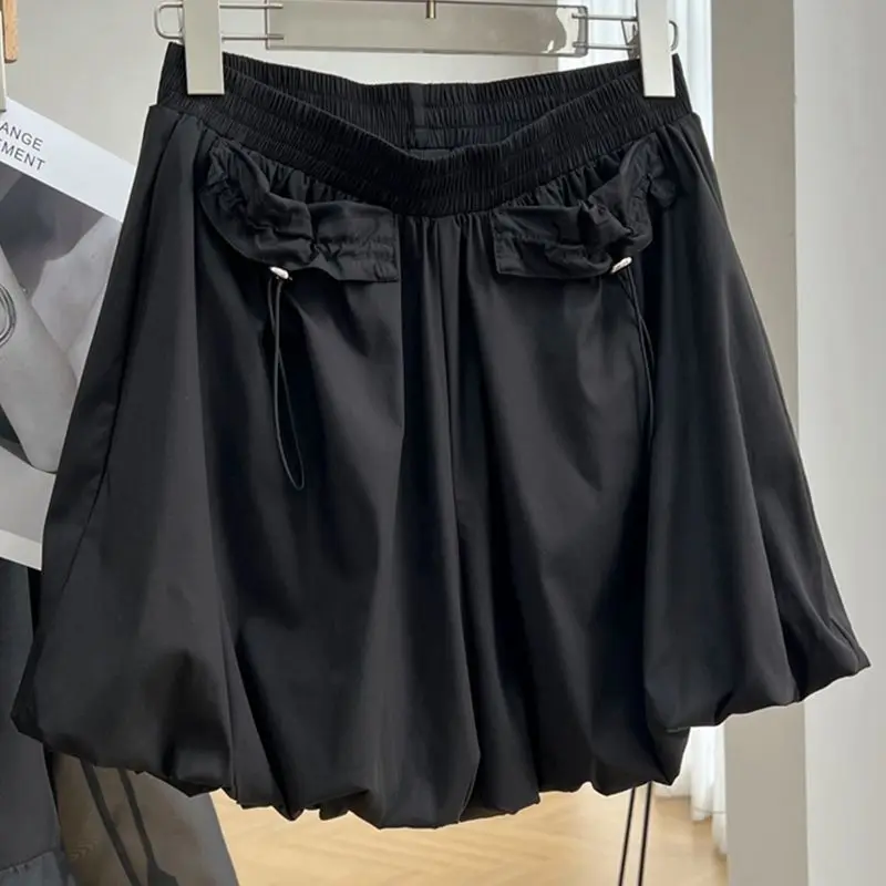 Top Trends: Summer New Elastic Waist Pleated Shorts Solid Color Loose Pockets Patchwork Wide Leg Hot Pants Casual Fashion Women Clothing Shoppable Styles - Image 5