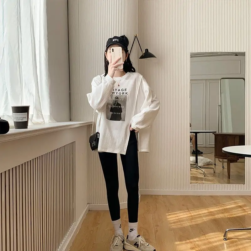 Top Trends: Personality Design Sense Niche Hem Split Long Sleeved Top Women With Bottom Layer Printing Letter Lady All-match T-shirt Shoppable Styles - Image 5