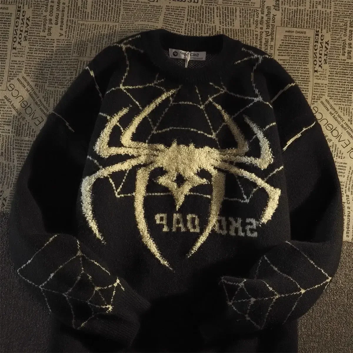 Top Trends: American Spider Jacquard Round Neck Sweater For Men And Women In Autumn And Winter Street Niche High Street Couple Style Sweater Shoppable Styles