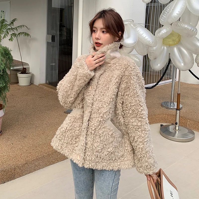 Top Trends: Semir Coat Women Loose Warm Fashion Imitation Lamb Wool Jacket Autumn New Lapel Top Retro Shoppable Styles - Image 5