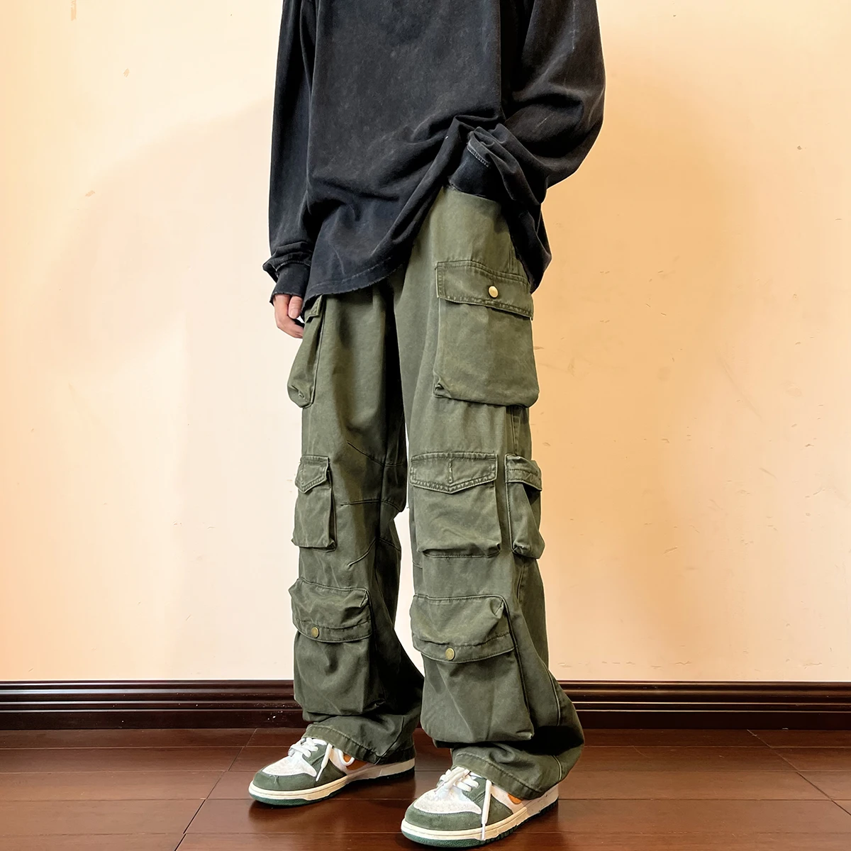 Top Trends: Cargo Pants Multi-pockets Tooling Pant Harajuku Men's Vintage Loose Wide Leg Pants Streetwear Casual Hip-hop Mopping Trousers Shoppable Styles