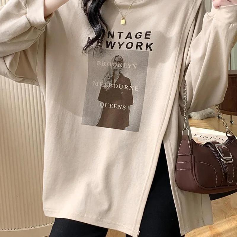 Top Trends: Personality Design Sense Niche Hem Split Long Sleeved Top Women With Bottom Layer Printing Letter Lady All-match T-shirt Shoppable Styles - Image 3