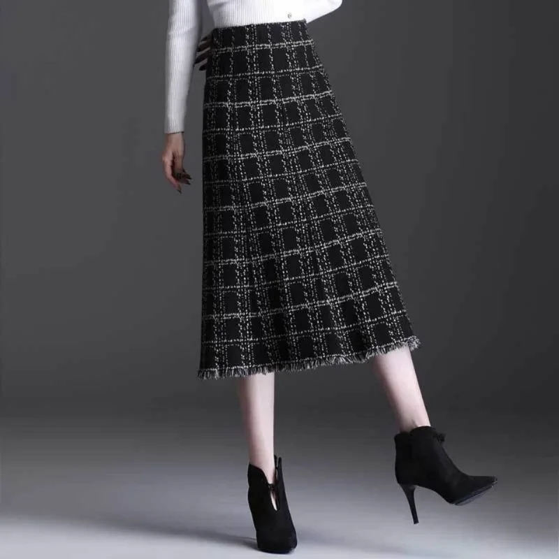 Top Trends: 2023 Autumn And Winter Women's High Waist Elastic Patchwork Plaid Knitted Slim Tassel Fashion Casual Elegant Commuting Skirts Shoppable Styles