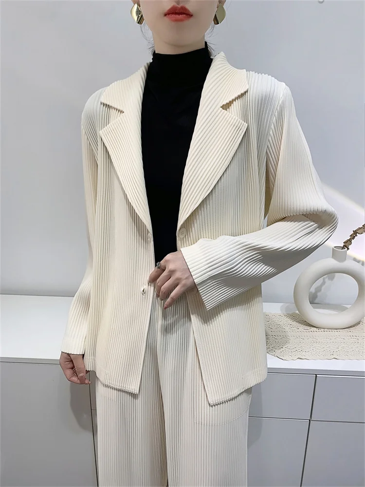 Top Trends: Miyake Large Toothpick Pleated Casual Suit Women 2023 Spring And Autumn Design Comfortable Thickened Pleated Long-sleeved Jacket Shoppable Styles