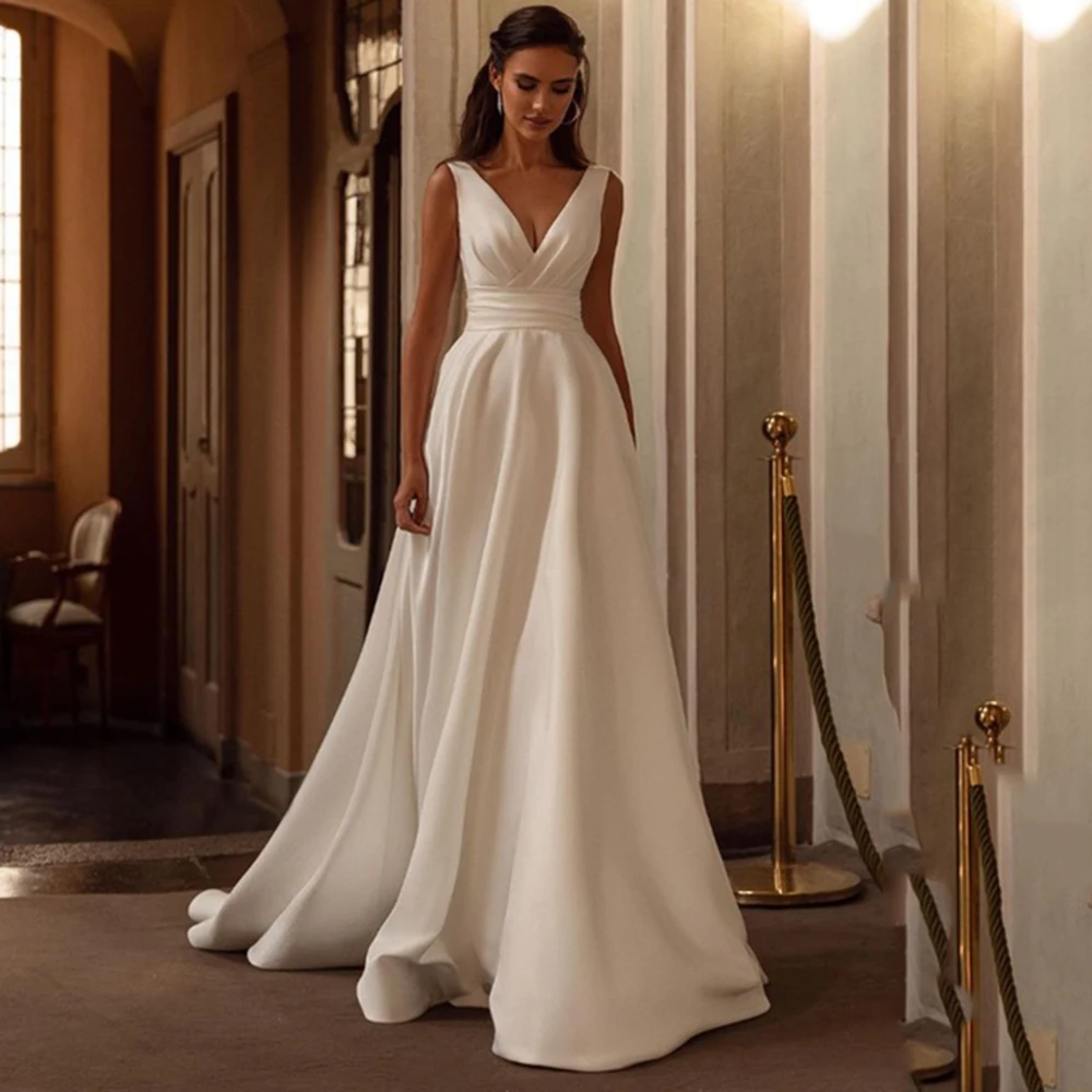 Top Trends: YunShang Modern V-Neck Wedding Dress Sleeveless Pleats Satin Simple A-Line Bride Gown Backless Sweep Train Vestido De Novia Shoppable Styles