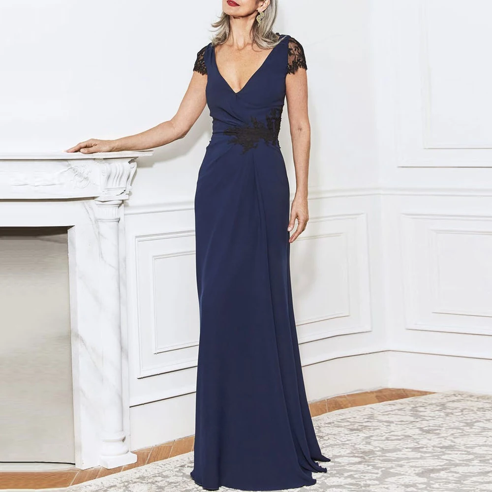 Top Trends: Navy Blue Mother Of The Bride Dresses Lace Appliques Sheath Short Sleeve Floor-Length Prom Dress Simple V-Neck Long Party Gown Shoppable Styles