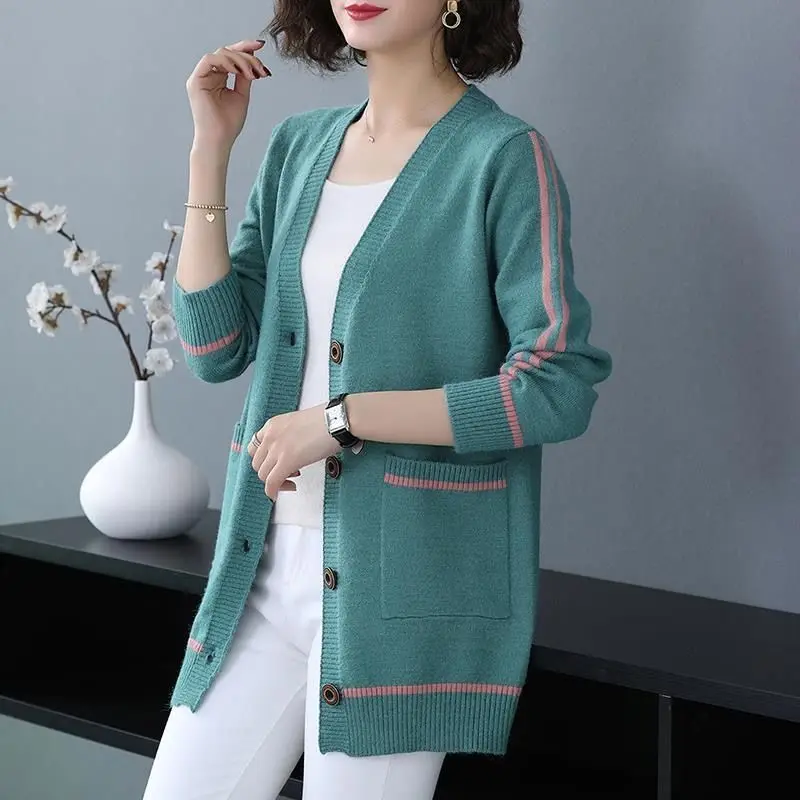 Top Trends: Korean Contrasting Colors Button Sweaters Coat Autumn Women&#039;s Clothing All-match Long Sleeve Fashion Pockets Knitted Cardigan Shoppable Styles