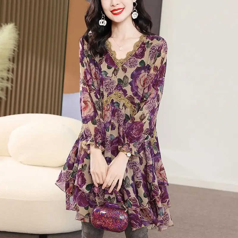 Top Trends: Office Lady Vintage Floral Printed Blouse Spring Autumn Elegant V-Neck Beading Women&#039;s Clothing Fashion Lace Spliced Midi Shirt Shoppable Styles