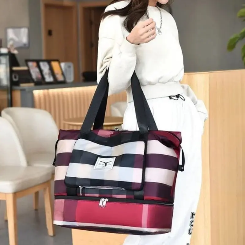 Top Trends: Large Capacity Travel Handbag Folding Travel Bags Waterproof Tote Travel Luggage Bags Multifunctional Travel Duffel Bag Handbag Shoppable Styles