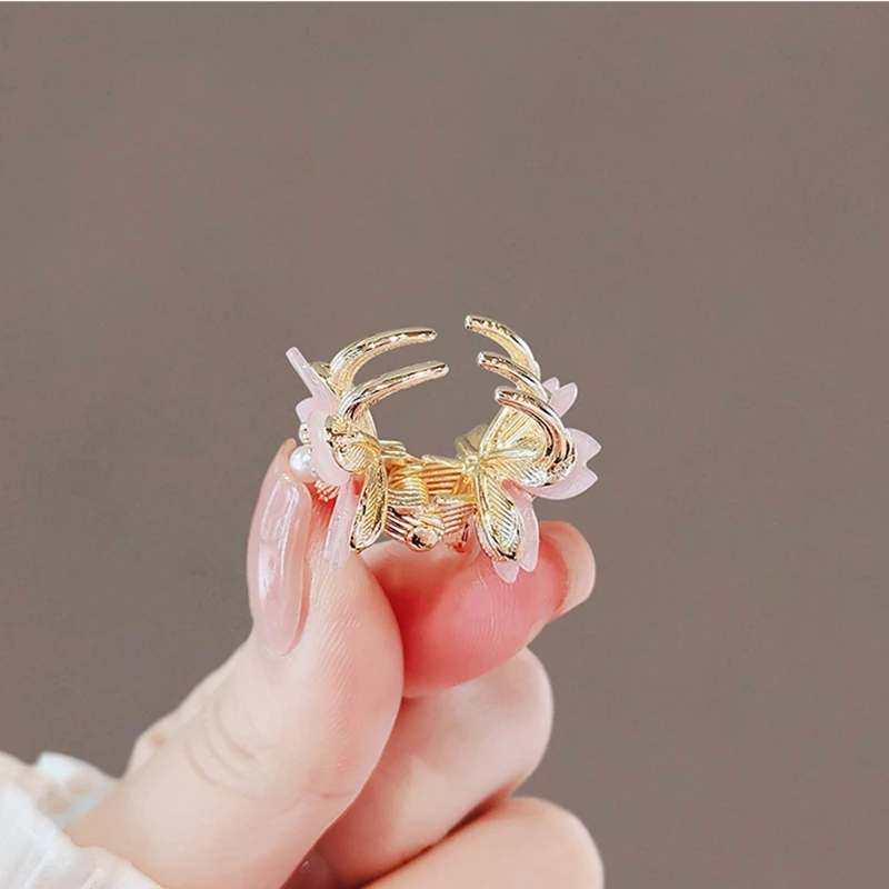 Top Trends: New Cute Sakura Small Hair Clips Sweet Flowers Hair Claw Women Girls Metal Mini Cherry Blossoms Hairpins Hair Accessories Gifts Shoppable Styles - Image 4