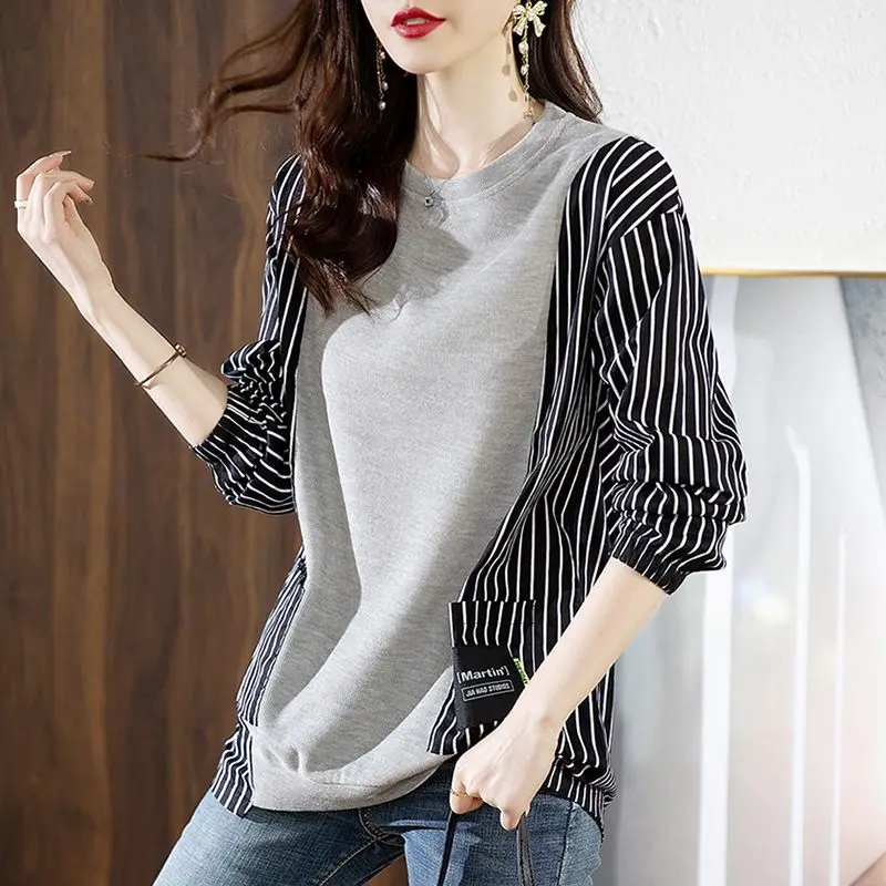 Top Trends: Stylish O-Neck Spliced Pockets Striped Blouse Women&#039;s Clothing 2022 Autumn New Loose Casual Pullovers All-match Korean Shirt Shoppable Styles