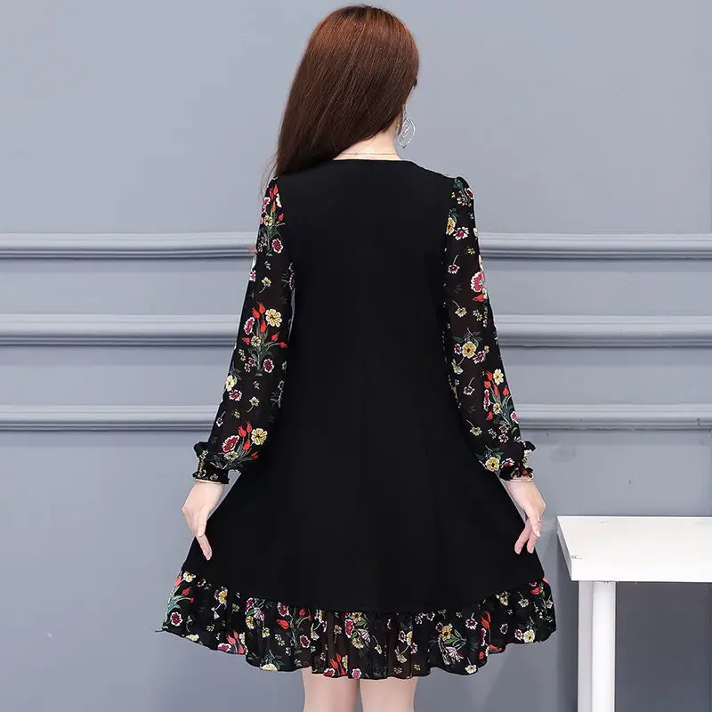 Top Trends: Elegant Fashion Embroidery Beading Round Neck Dress Spring Summer Vintage Women's Clothing Printed Spliced Long Sleeve Dresses Shoppable Styles - Image 4