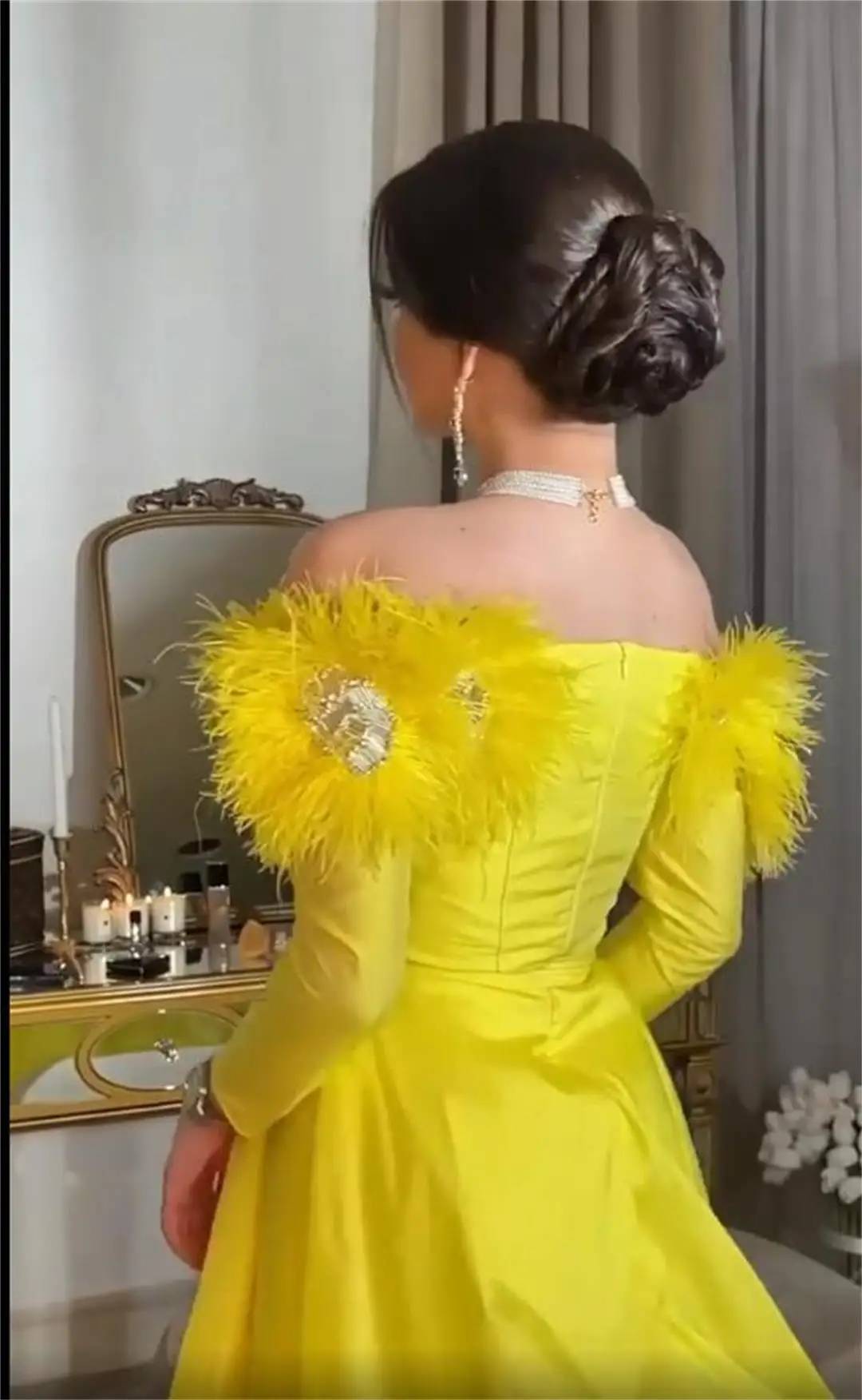 Top Trends: Mermaid Yellow Satin Long Sleeves Prom Dresses Off The Shoulder Feathers Floor Length Evening Party Dress Shoppable Styles - Image 6